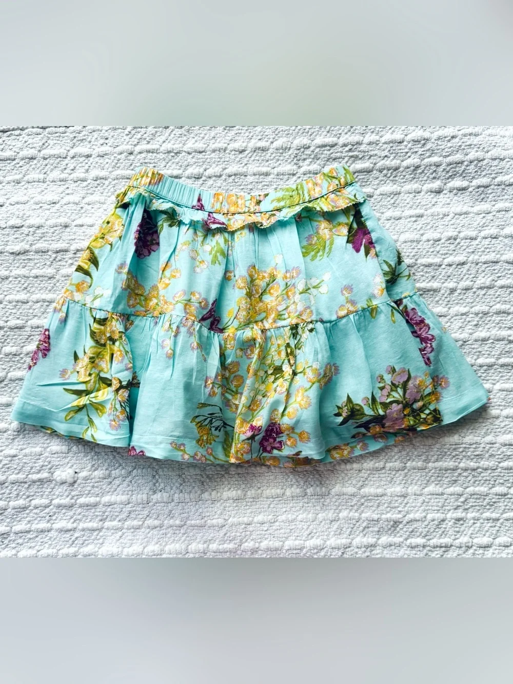 Vineyard Vines Aqua Floral Ruffled Tiered Mini Skirt Girl’s Size 7-8